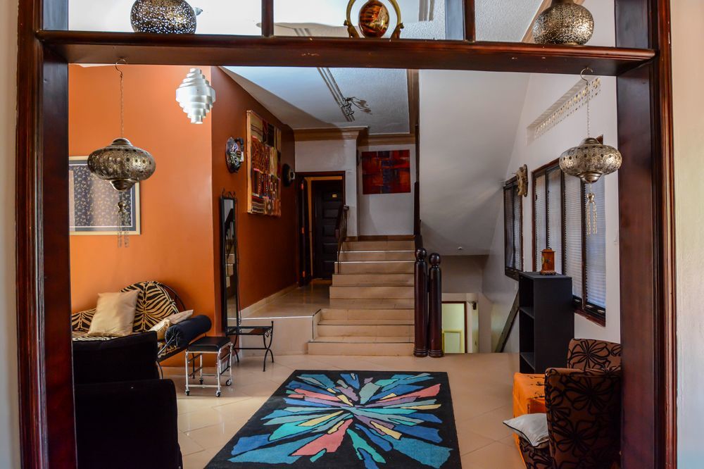 Explorers Hub Kampala Extérieur photo